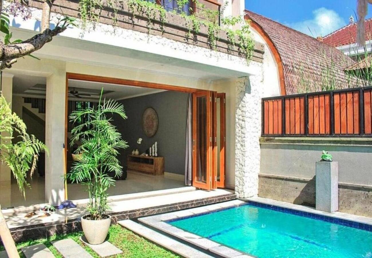 Kubu Gwk Villa Jimbaran Εξωτερικό φωτογραφία
